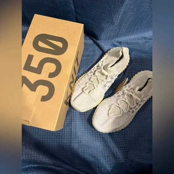 adidas gazelle silver green womens adidas Yeezy Boost 350 V2 CMPCT "Slate Bone"